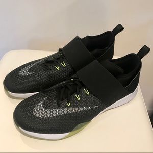 Nike Zoom Velcro Training Shoe